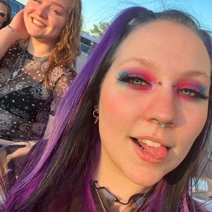 Meet your Posher, Tabby